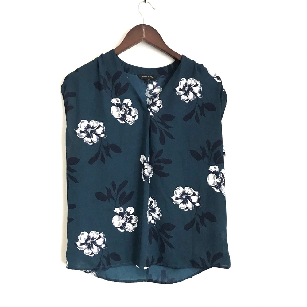 BANANA REPUBLIC Womens XS Teal Floral VNeck Loose Short Sleeve Blouse Q3